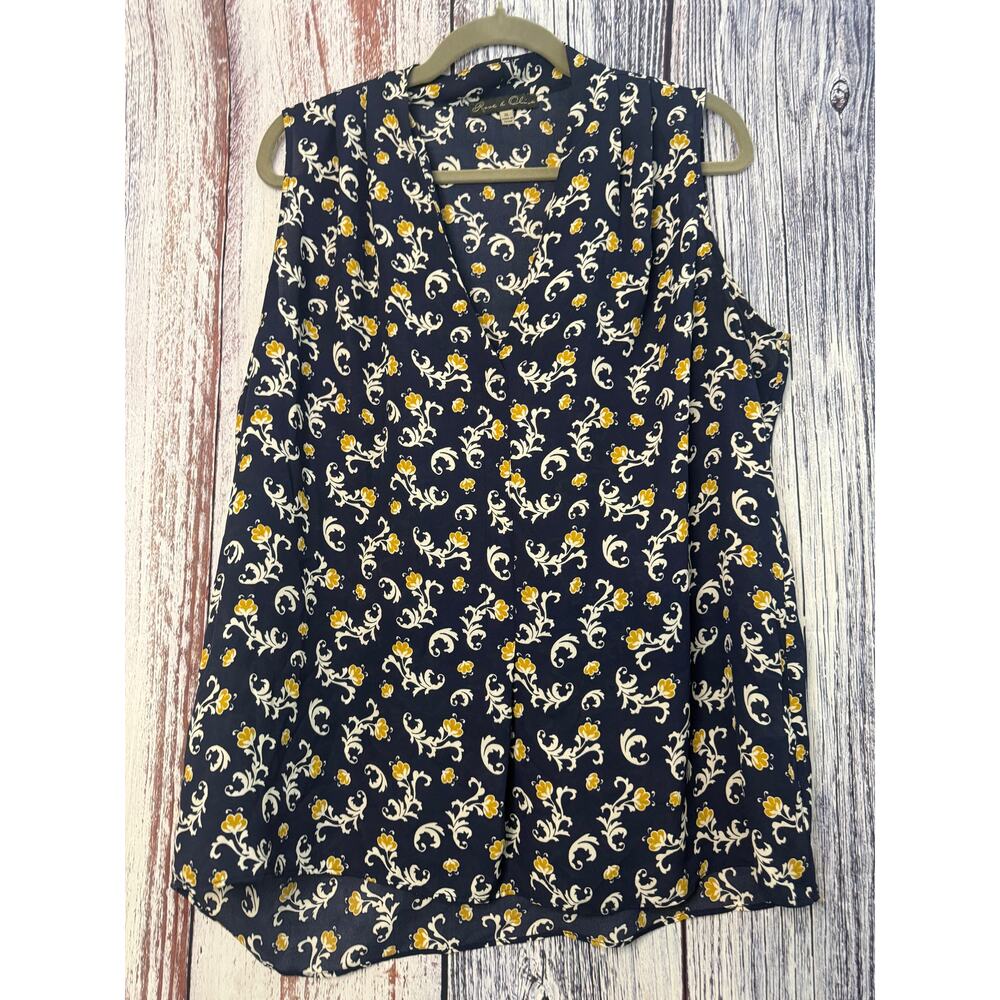 Rose & Olive Women's Blue Floral Sleeveless V-Neck Blouse XL